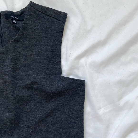 ARITZIA GRAY CROP TOP SIZE XS. NEVER USED - Picture 2 of 5